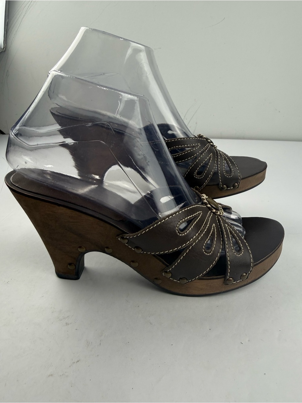 VTG Y2K Franco Sarto Womens 8 Wooden Leather Brown Sandal Heel Boho Hippie